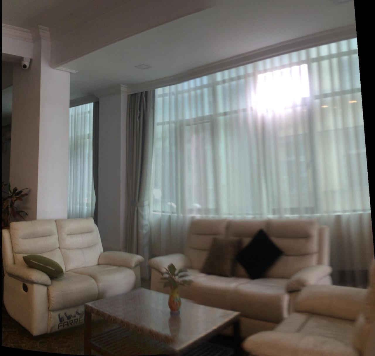 Lanmadaw Plaza Hotel China Town 양곤 외부 사진