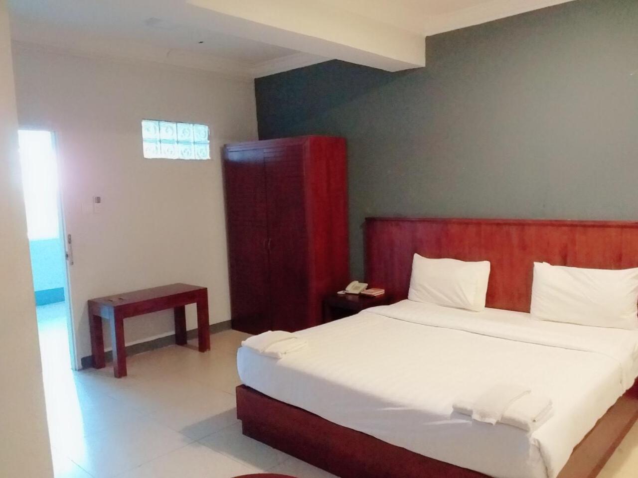 Lanmadaw Plaza Hotel China Town 양곤 외부 사진